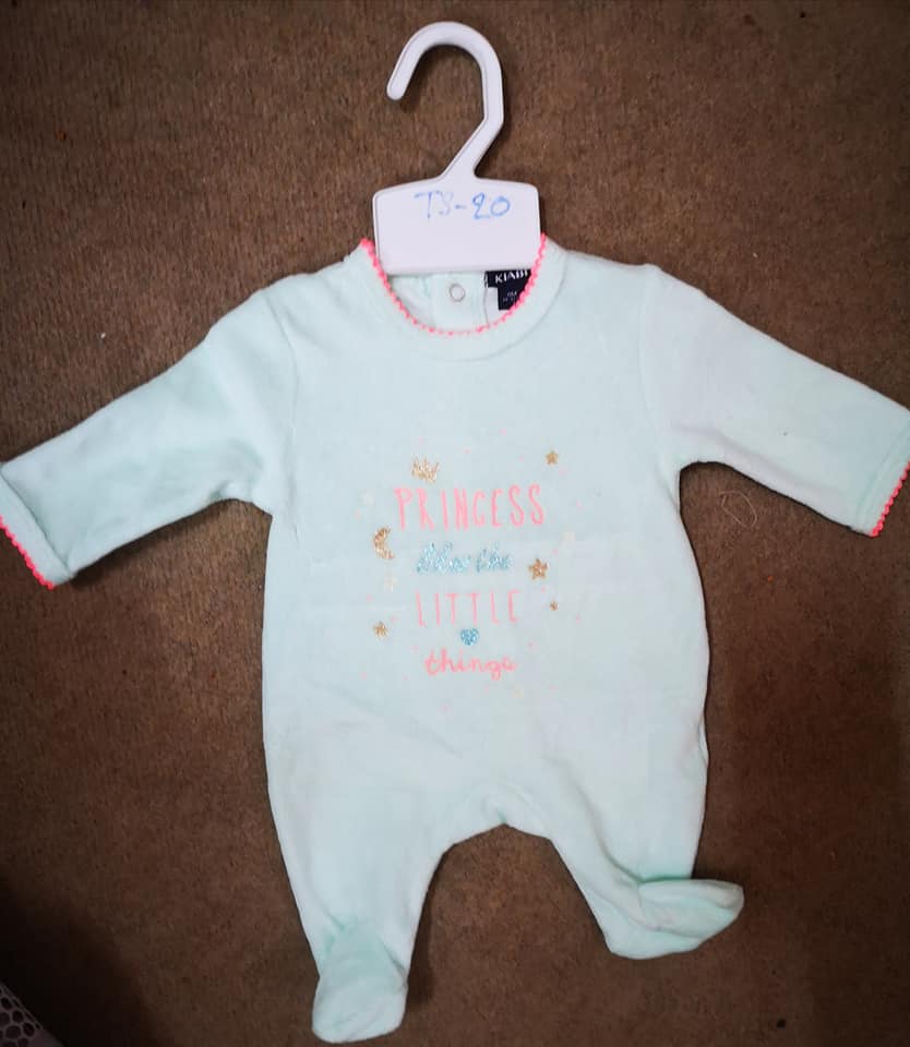 GRENOUILLÈRE VELOURS KIABI – Image 9