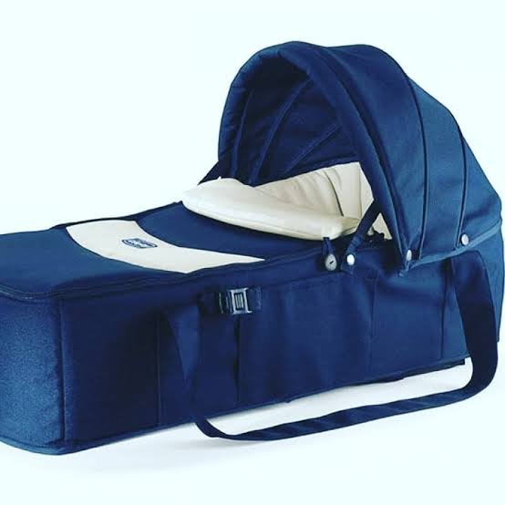 Couffin Chicco pour BéBé Maternita