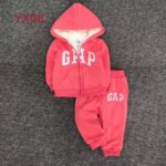 Ensemble 2pieces jogging bebe 1an a 5ans marque gap