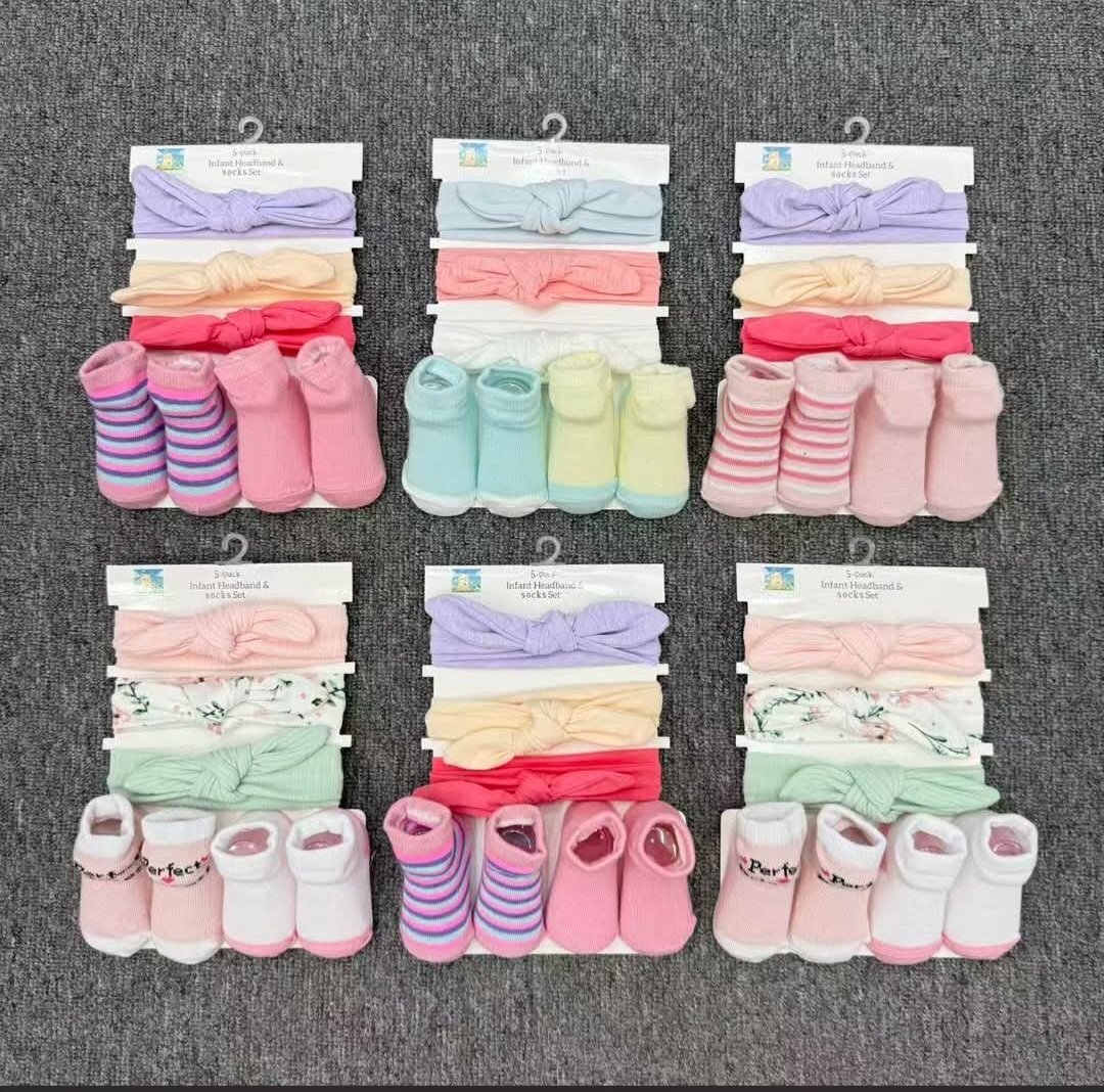 Coffret 5 Pièces Bandeaux & Chaussettes Bébé – Douceur et Style pour Nouveau-né à 12Mois| Bambinerie Maternita Dakar – Image 2