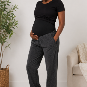 pantalon-de-grossesse-confort-premium-a-carreaux-elegance-et-bien-etre-pour-future-maman-maternita-dakar