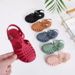 Sandales Chaussures Tik Tik Plastique Jelly Enfant – Confort, Style et Légèreté . Maternita dakar