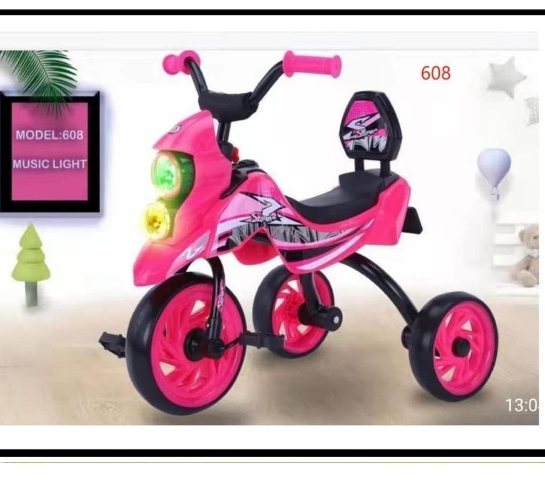 Tricycle Enfant Moto 3 Roues avec Lumières et Musique – Bleu/Rose Maternita Dakar – Image 2