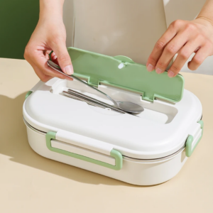 Lunch Box Range-gouter Compartimentée Panda avec Couverts – Boîte à Repas Enfant Maternita Dakar