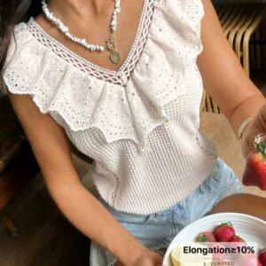 Top en maille ecru sans manches col V volants broderie anglaise taille 40-42 destockage bambinerie maternita dakar