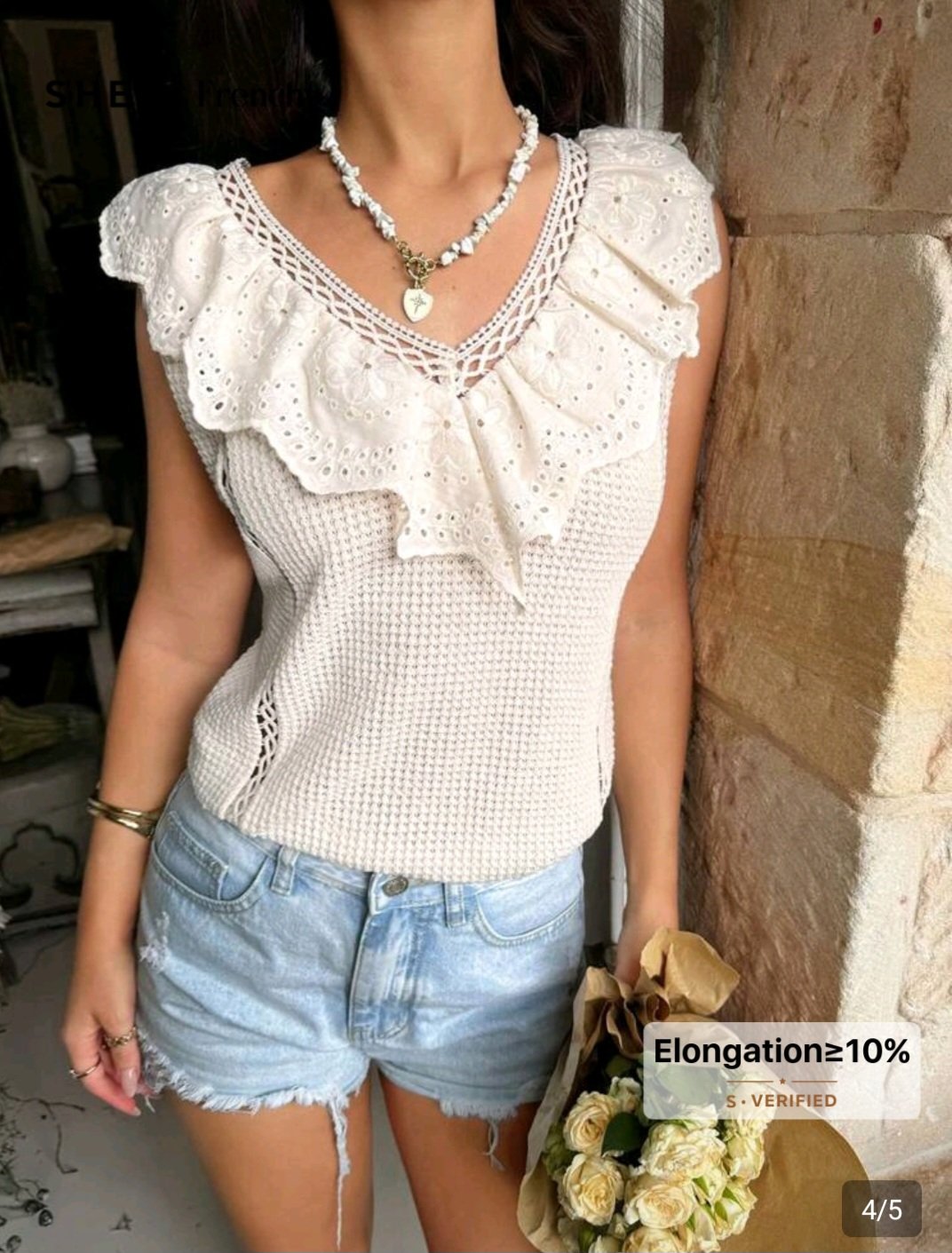 Top en maille ecru sans manches col V volants broderie anglaise taille 40-42 destockage bambinerie maternita dakar