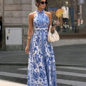 Robe Longue Femme Fleurie Porcelaine Bleue & Blanche – Élégance Rétro Chic | Bambinerie Maternita Dakar