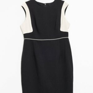 Robe droite habillee noire contraste blanc creme seconde main destockage Dakar