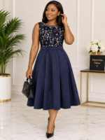 Robe Évasée Femme Mi-Longue Bleu Nuit en Dentelle & Satin – Taille 42-44 (Destockage / Seconde Main Premium) | Maternita Dakar