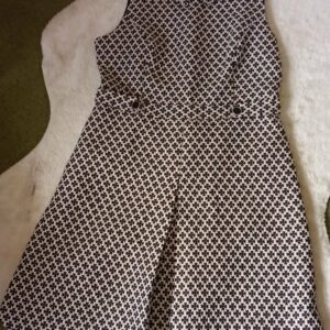 robe femme dakar, robe seconde main dakar, destockage vetement dakar, bambinerie maternita dakar, robe chic taille 40 42 senegal, friperie chic dakar