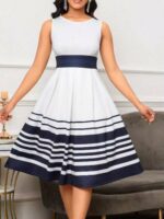 Robe évasée blanche et bleu marine à rayures taille 40-42 Maternita Dakar