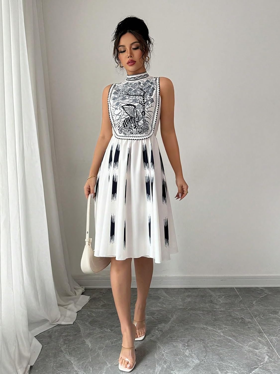 robe-patineuse-mi-longue-blanche-imprime-noir-col-montant-maternita-dakar