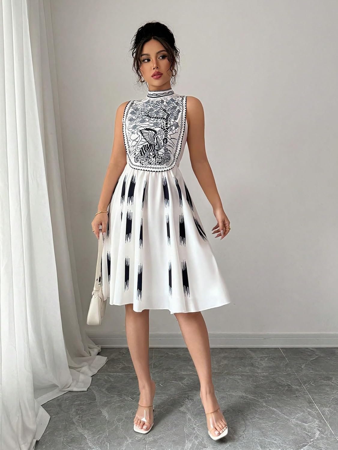 robe-patineuse-mi-longue-blanche-imprime-noir-col-montant-maternita-dakar