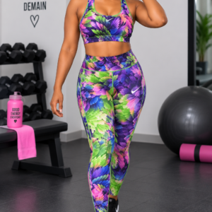 Ensemble de sport femme brassière et legging imprimé tropical multicolore taille 38 40 Bambinerie Maternita Dakar
