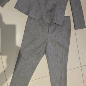 Tailleur pantalon femme gris chine col smoking noir taille 40 42 boutique Maternita Dakar