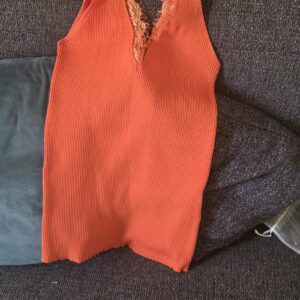 debardeur-cotele-orange-dentelle-femme-taille-40-42-maternita-dakar