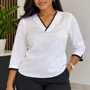 Blouse satinée rouge rubis col V contrasté déstockage Maternita Dakar taille 40 42
