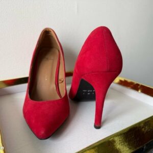 chaussures-a-talons-rouges-pointure-38-destockage-maternita